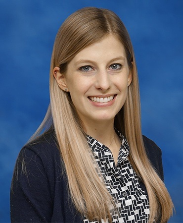 Headshot of Dr. Jenna Rogge