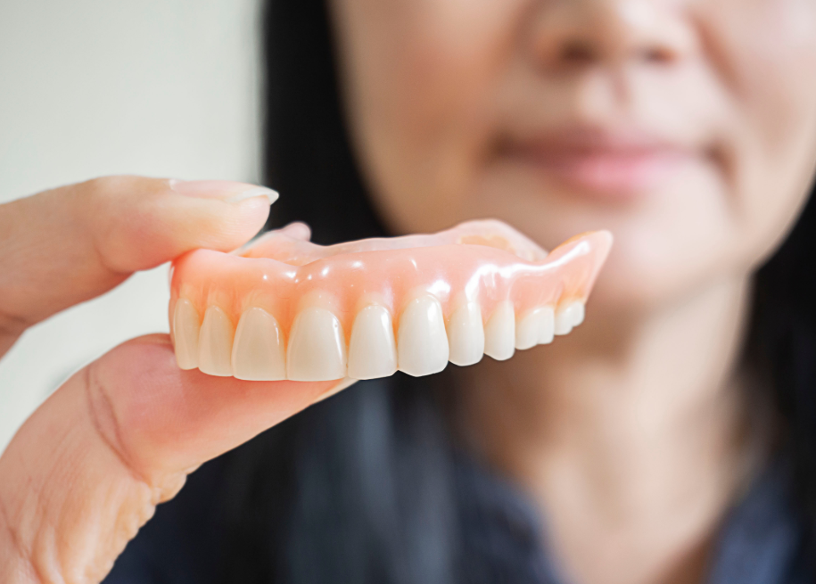 Denture